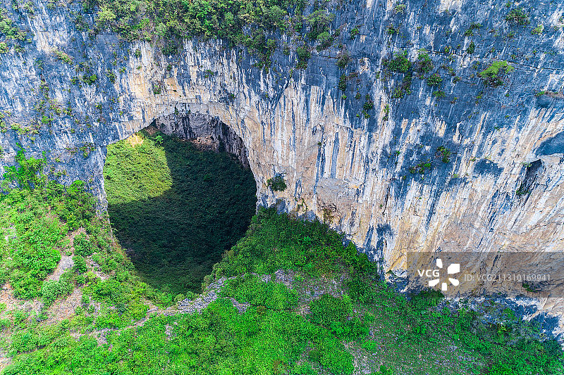 广西乐业天坑风光图片素材
