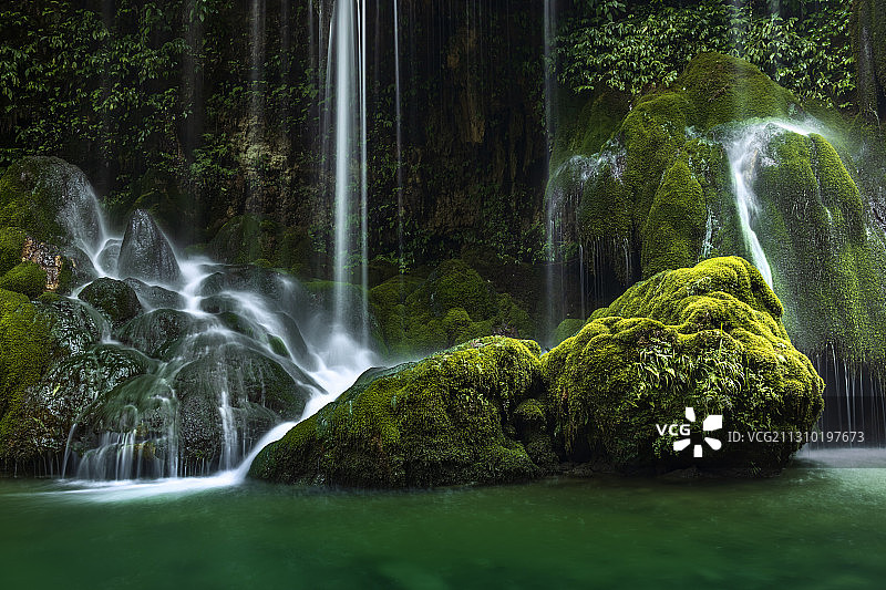 贵阳-新场镇牛鼻水瀑布图片素材