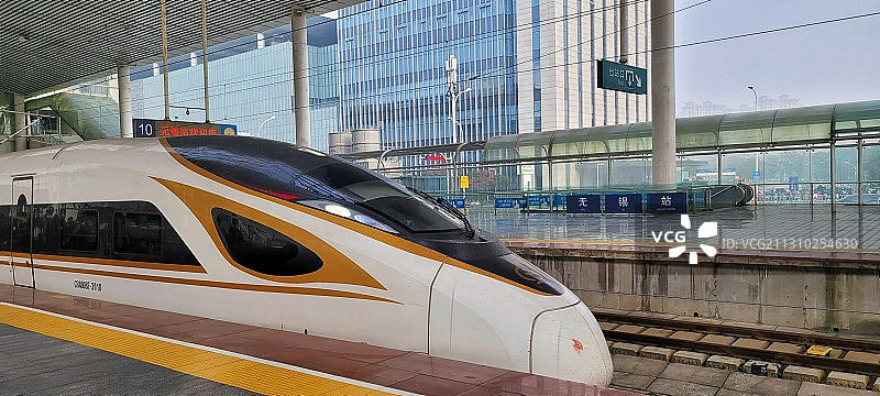 无锡火车站复兴号列车图片素材