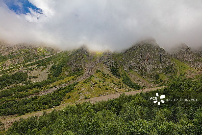 俄罗斯北奥塞梯-高加索山脉图片素材