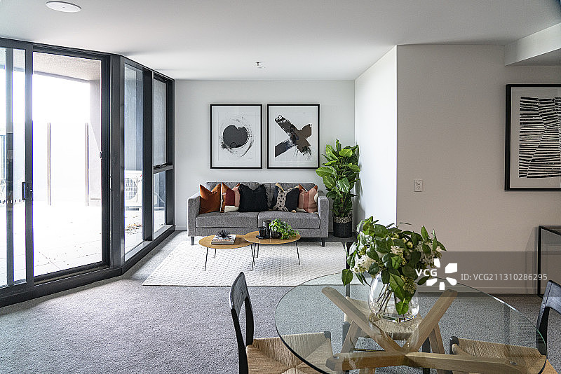 高端公寓客厅图片素材