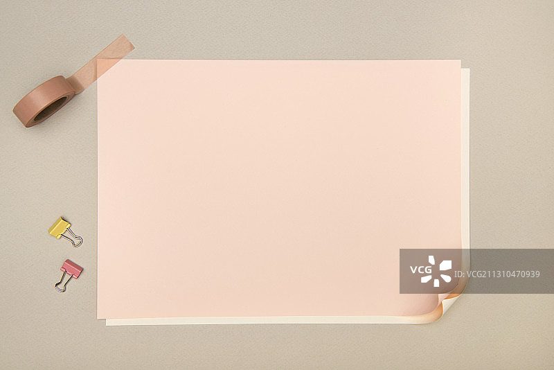 角落里的遮蔽胶带图片素材