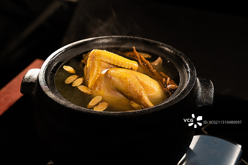 传统养生美味鸡汤图片素材