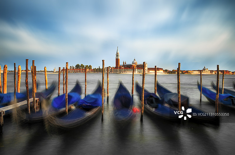 威尼斯&贡多拉&塔图片素材