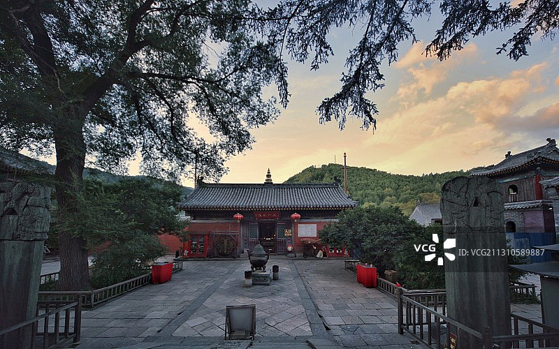 佛教圣地五台山-殊相寺图片素材