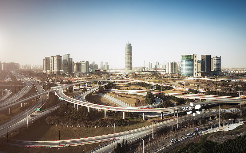 亚洲中国河南省郑州市郑州东新区CBD城市建筑群图片素材