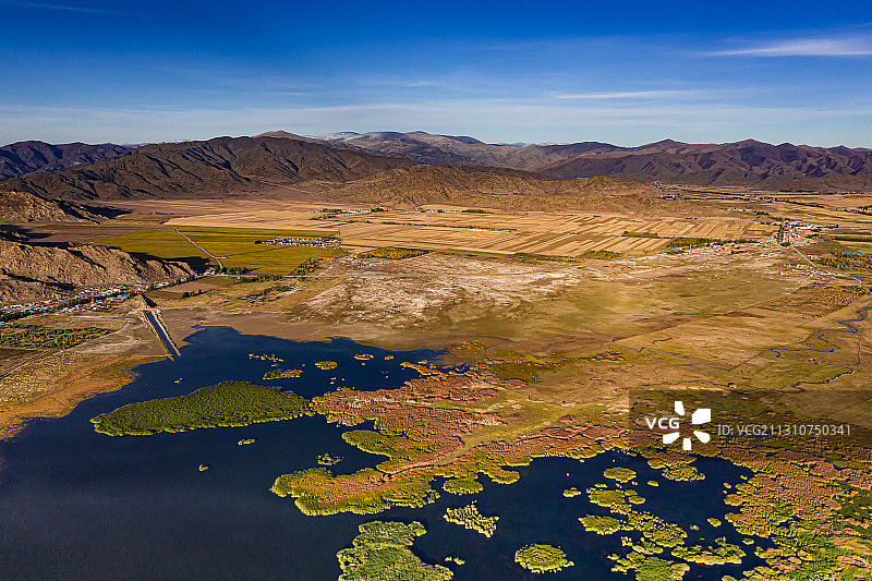 秋天里的童话-可可苏里01图片素材