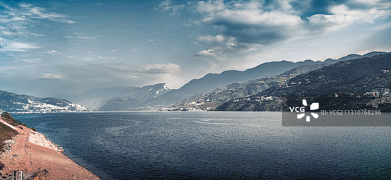 三峡之巅奉节长江边三峡入口图片素材