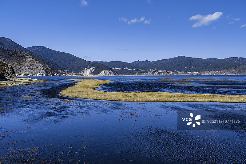 冬日纳帕海图片素材