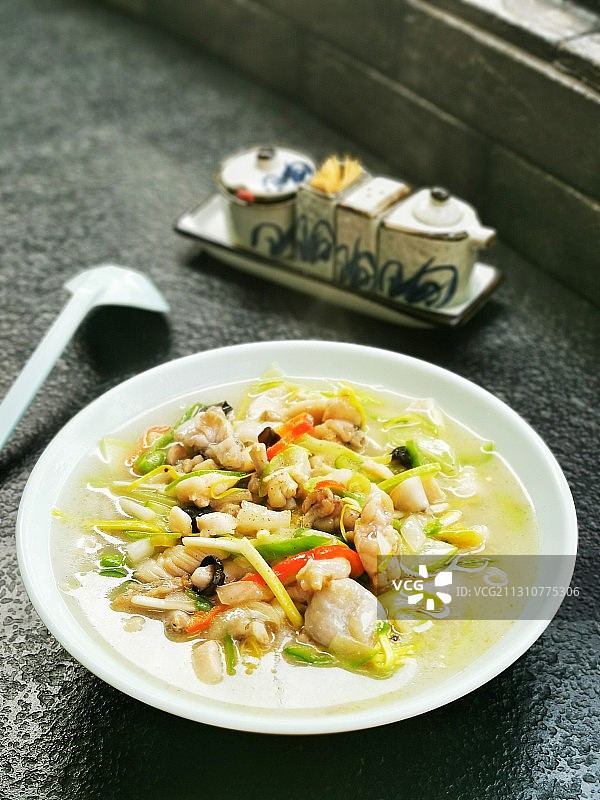 中华面食之『牛蛙杠子面』图片素材