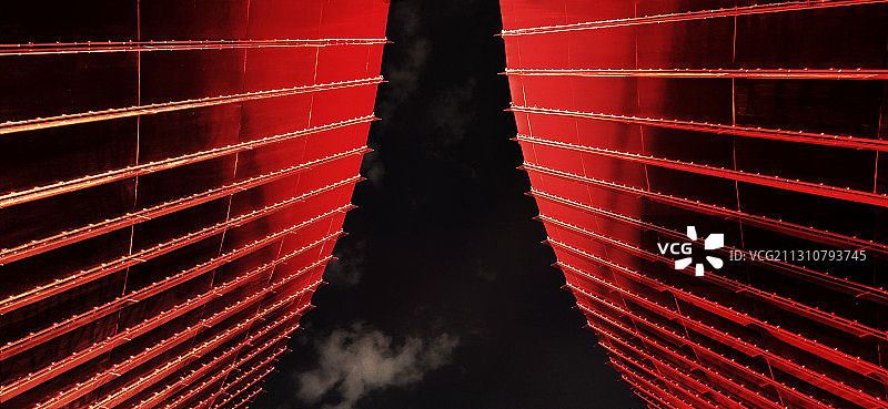 滨河夜色-太原长风商务区图片素材