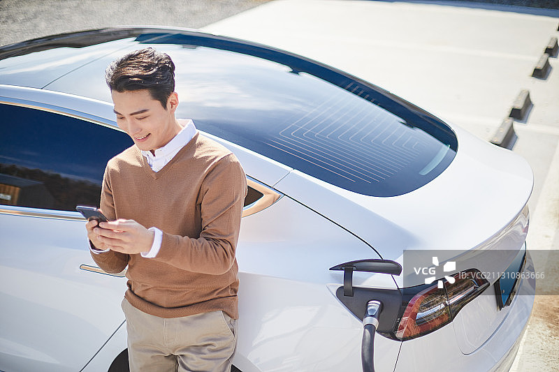 电动汽车、充电站、环境保护、替代能源、电池充电器、第四次工业革命图片素材