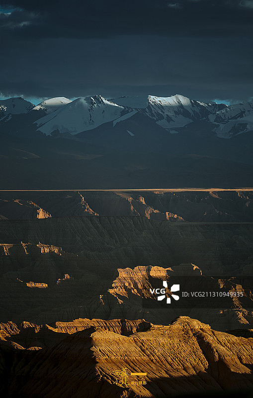 扎达土林图片素材