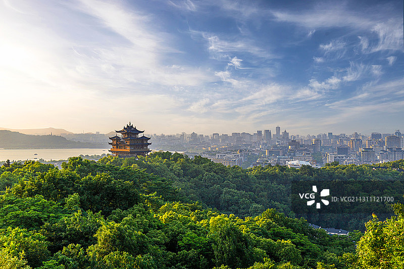 杭州吴山城隍阁与西湖图片素材
