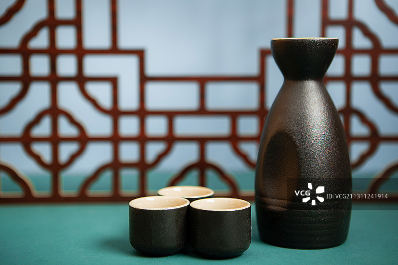 酒壶中国风背景筷子酒杯图片素材