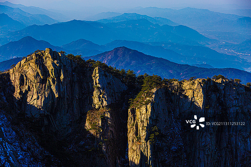 天堂寨群仙聚会朝阳图片素材