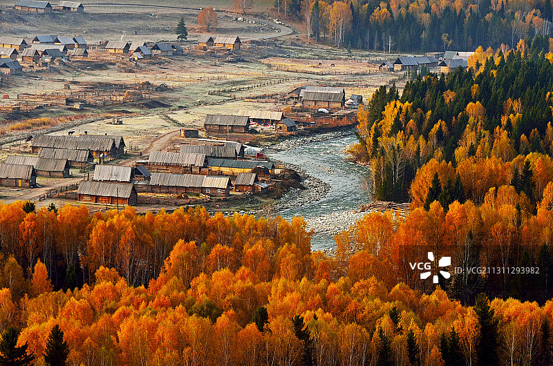 图瓦人的故乡----新疆禾木村图片素材