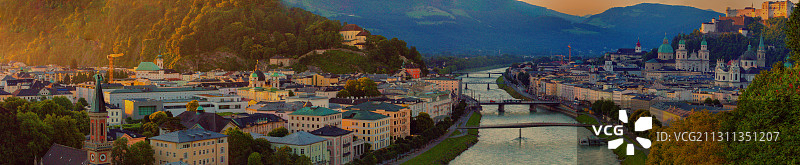 奥地利萨尔兹堡全景图Salzburg, Austria图片素材