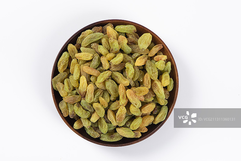 绿色新疆葡萄干白底素材图片素材