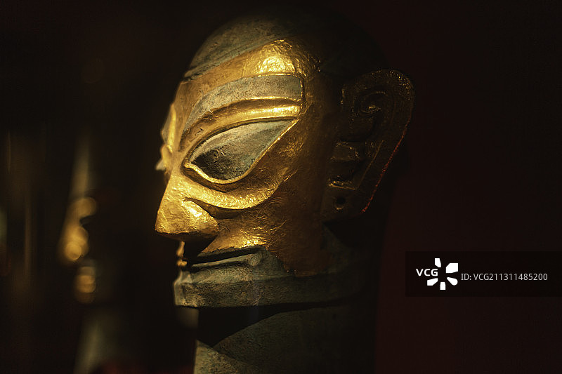 黄金面具青铜人图片素材
