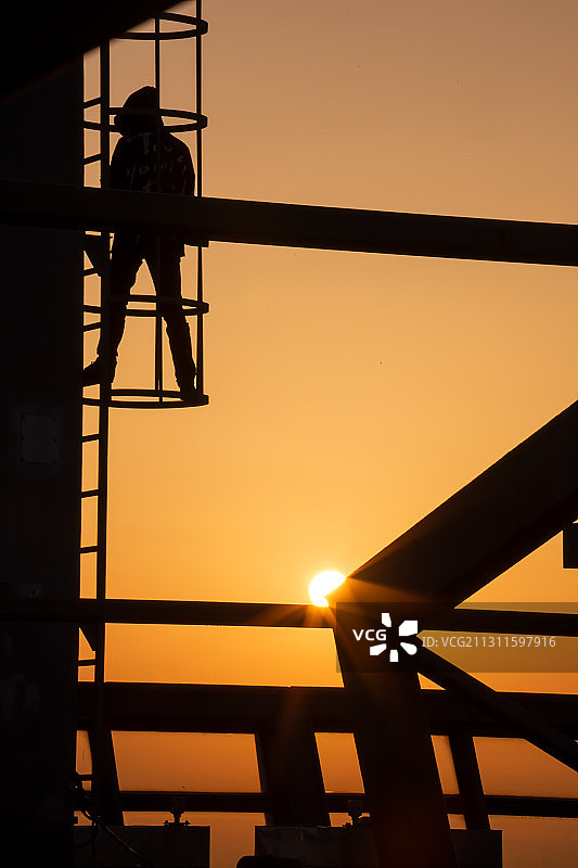 逆光人像图片素材