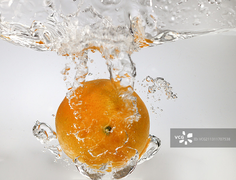 水下摄影橙子图片素材