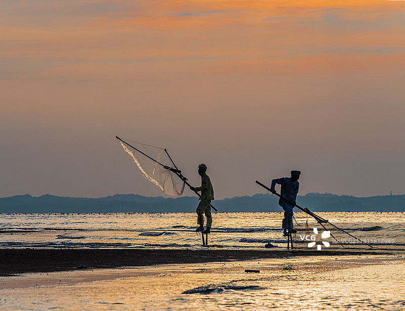 万尾金滩之晨3图片素材