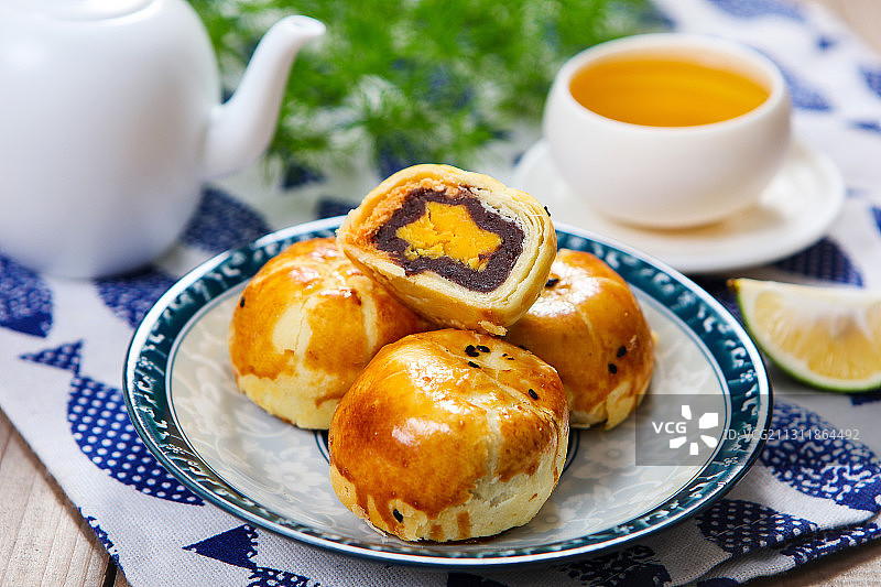 蛋黄酥营养下午茶图片素材