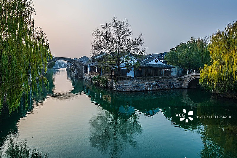 南浔古镇洪济桥，浙江湖州图片素材