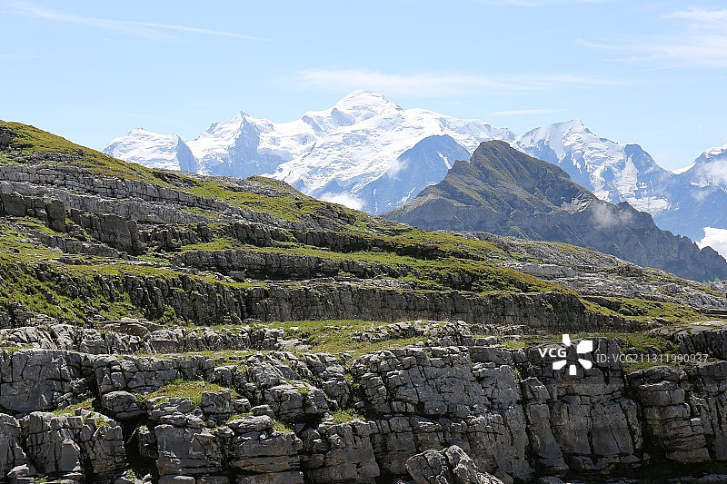 法国弗莱讷的壮丽山景图片素材