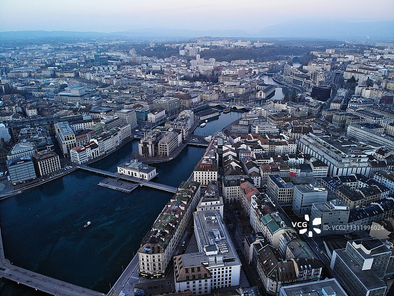 瑞士日内瓦城市建筑高角度照片图片素材
