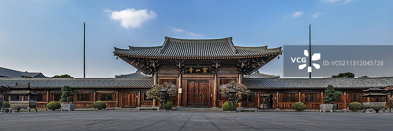 上海宝山寺古老建筑雄伟大门大殿-全景图片素材