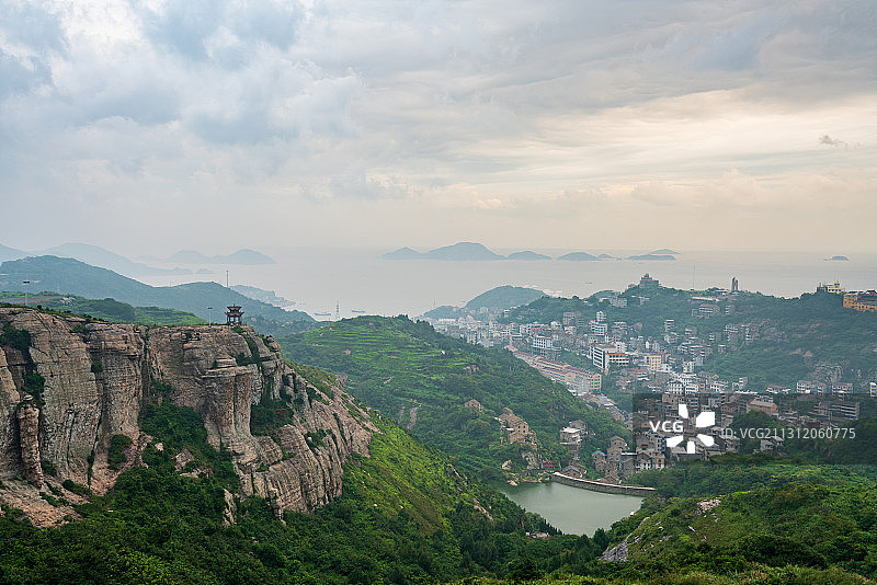 浙江台州温岭石塘海边全貌渔港船山坡-图片素材