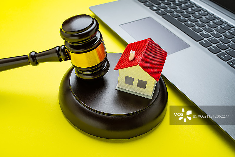 网络房产拍卖概念图图片素材