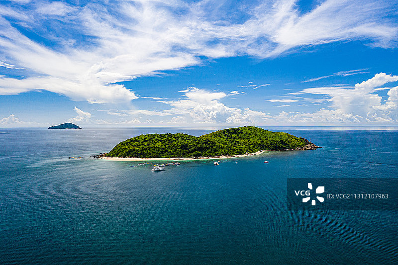 海南万宁石梅湾加井岛图片素材