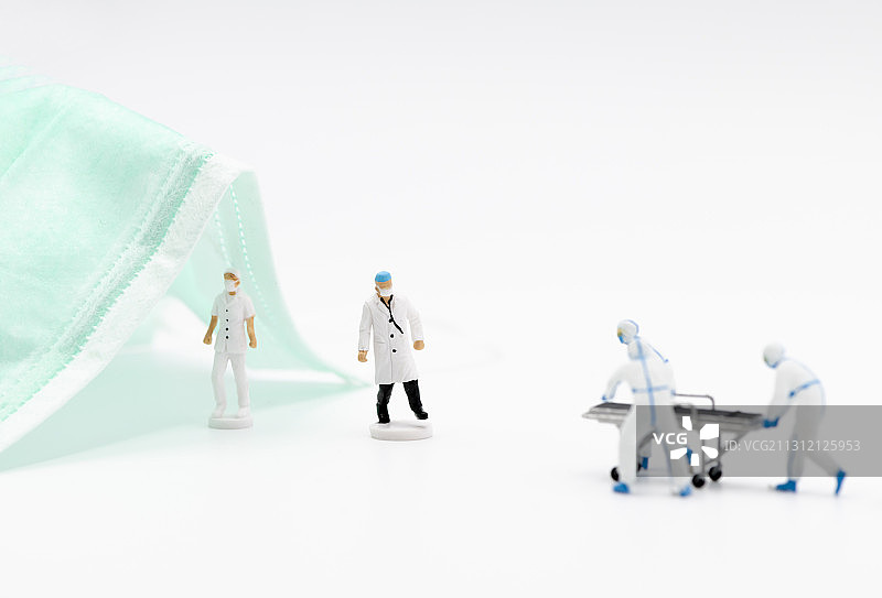 微缩摄影-口罩与白衣天使图片素材