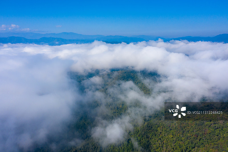 云上的日字图片素材