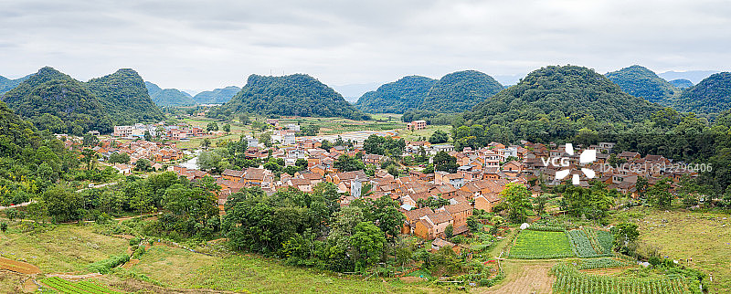 航拍勾蓝瑶寨图片素材