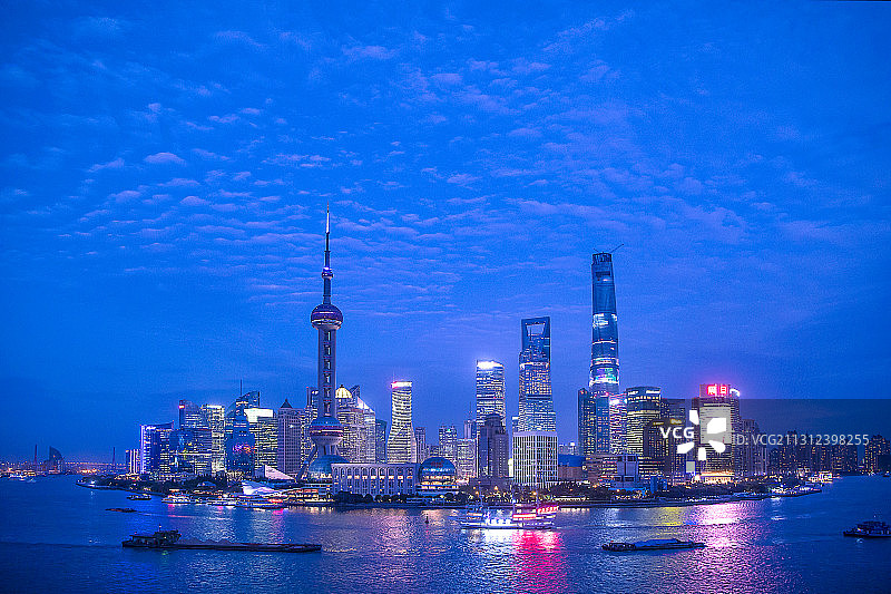 上海外滩夜景图片素材