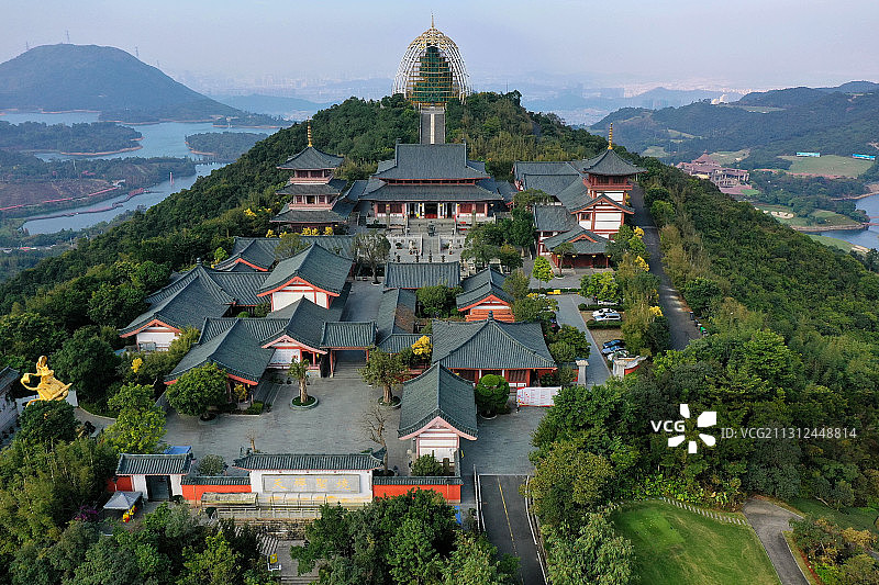 广东省深圳市盐田区东部华侨城航拍大华兴寺图片素材