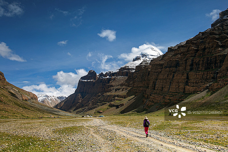 西藏阿里神山冈仁波齐图片素材