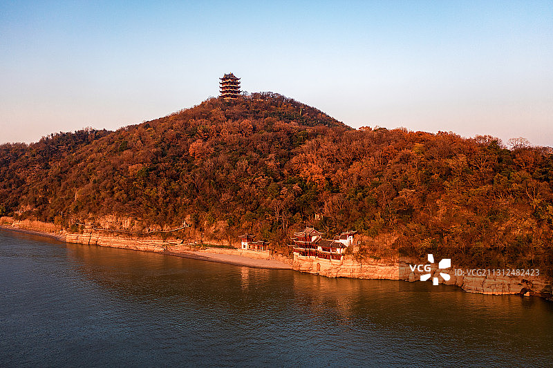 安徽省马鞍山市采石矶风景区三台阁三元洞日落风光图片素材