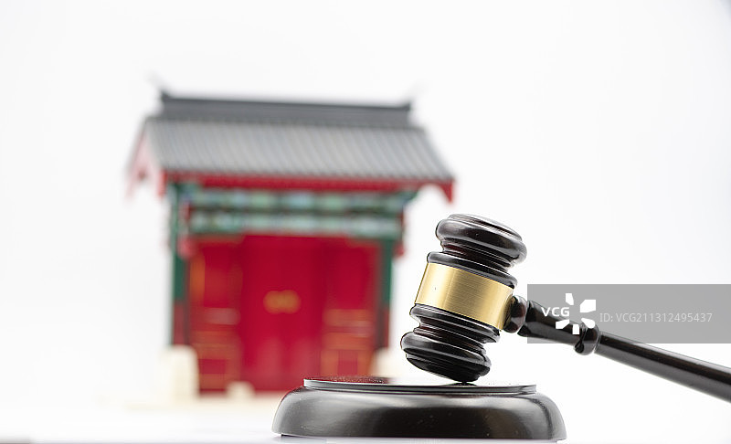 房产拍卖锤图片素材