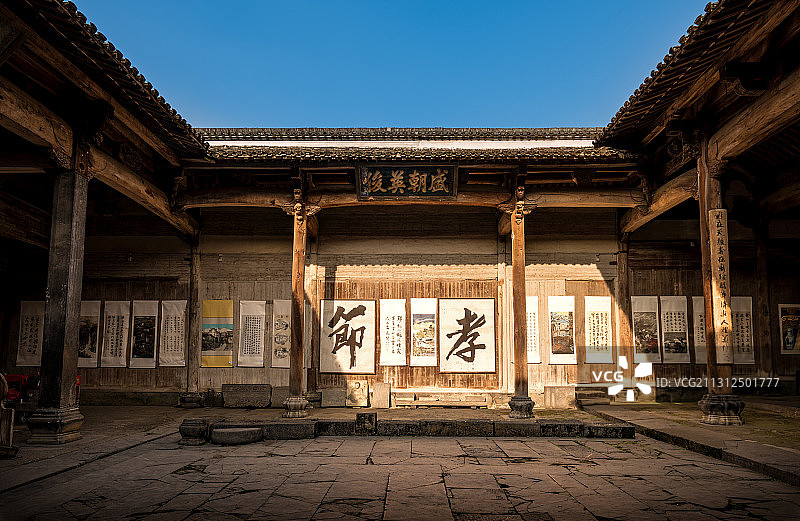 西递祠堂光影图片素材