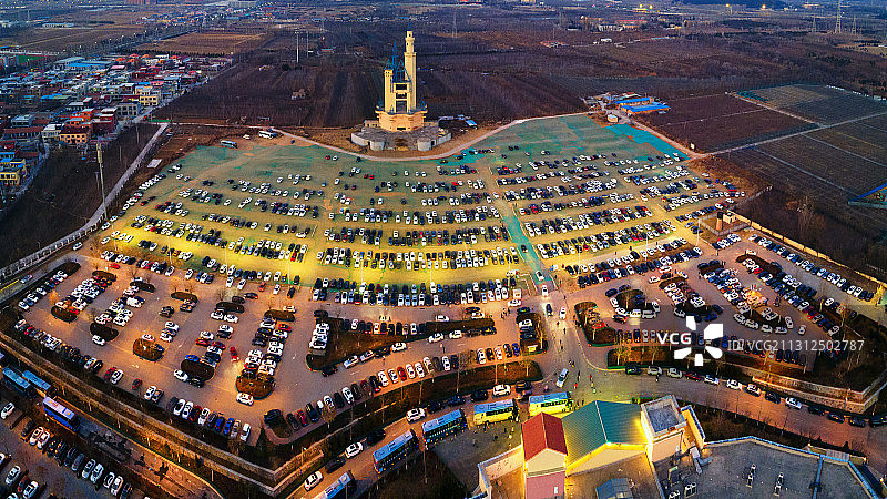 北京昌平八达岭奥特莱斯夜景图片素材