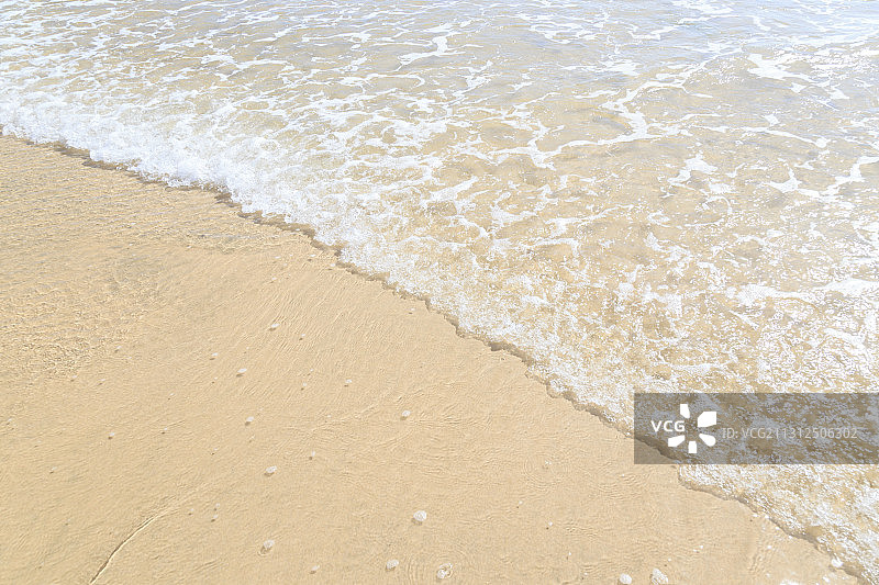 海南三亚海棠湾万宁沙滩海浪大海度假图片素材