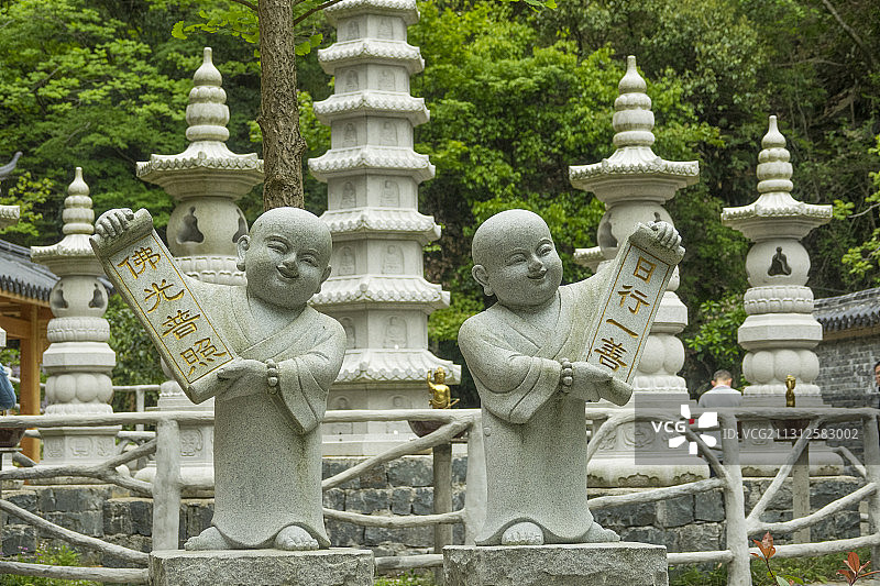 太湖源塔林图片素材