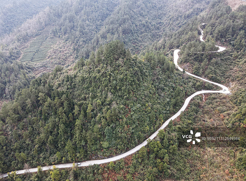 贵州遵义“组组通”硬化路图片素材