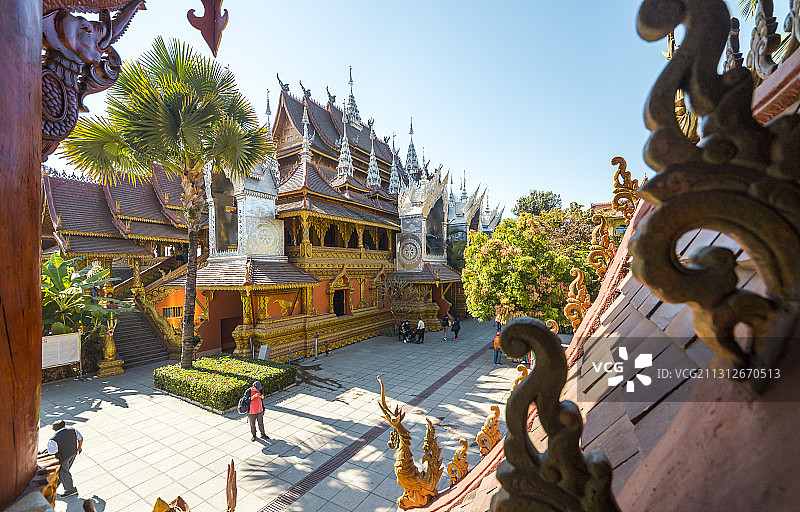 云南西双版纳傣族建筑热带风光曼听公园图片素材