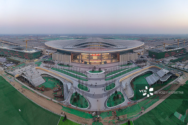保定雄县雄安站高铁站全景图片素材